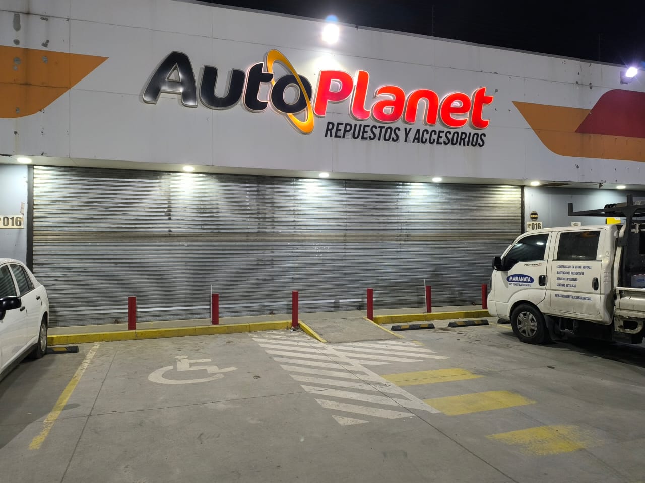 CORTINAS METÁLICAS MARANATA